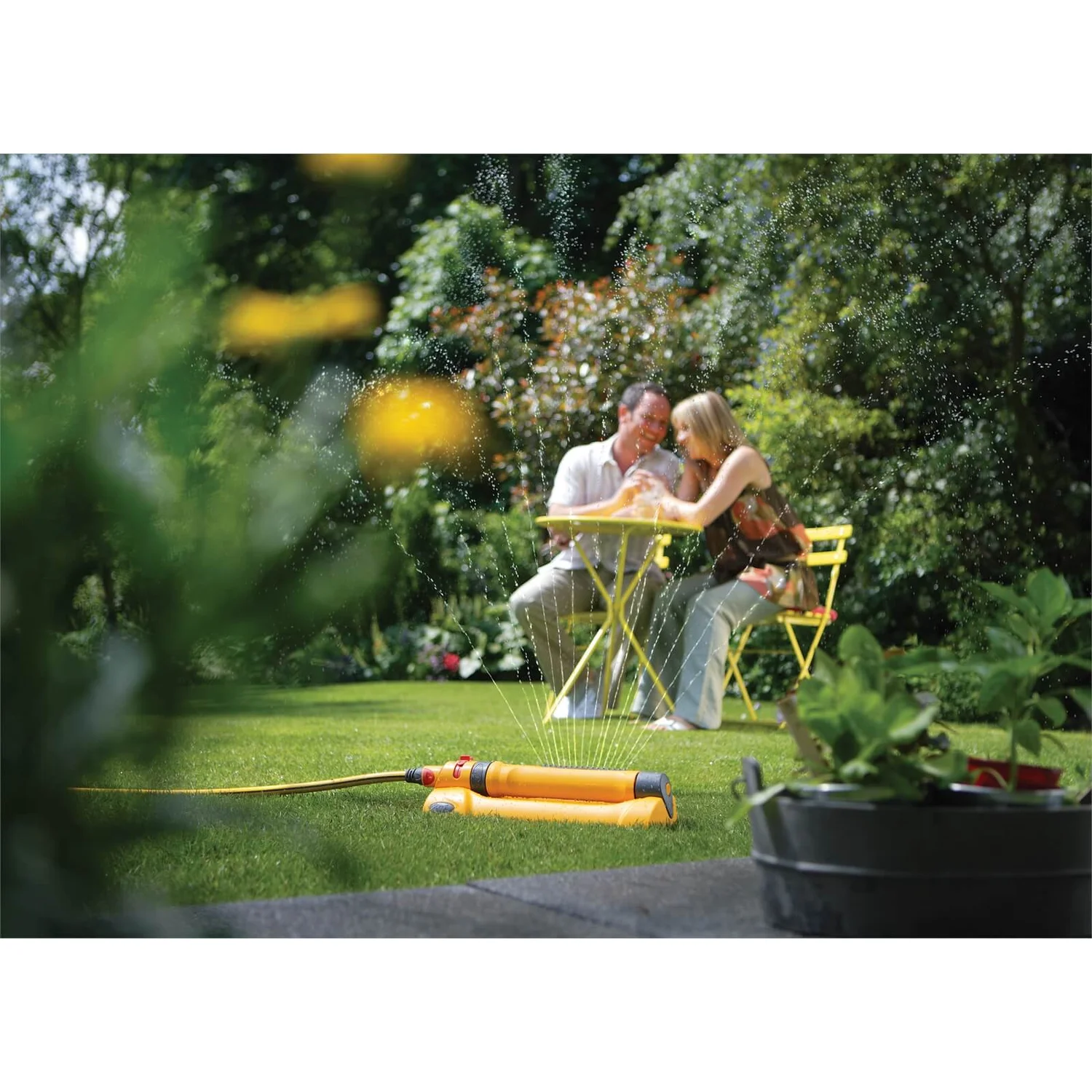 Hozelock Rectangular Garden Sprinkler Pro 200m² - Image 2