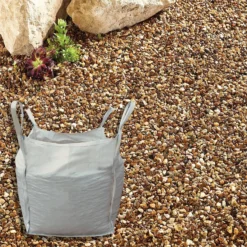 Stylish Stone Golden Gravel - Bulk Bag 750 Kg