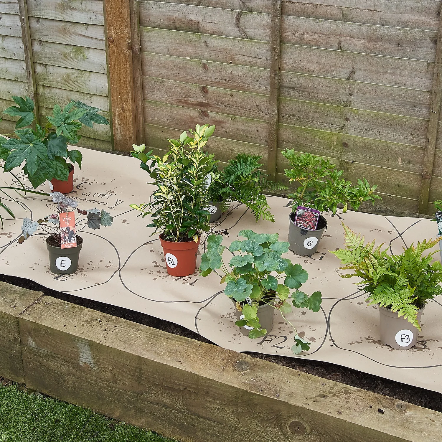 Garden On A Roll Eco Border - 10m X 60cm - Image 2