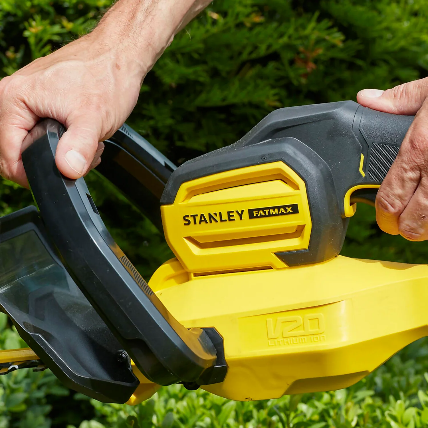 STANLEY FATMAX V20 18V Cordless Hedge Trimmer 55cm (Sfmcht855M1-Gb) - Image 5
