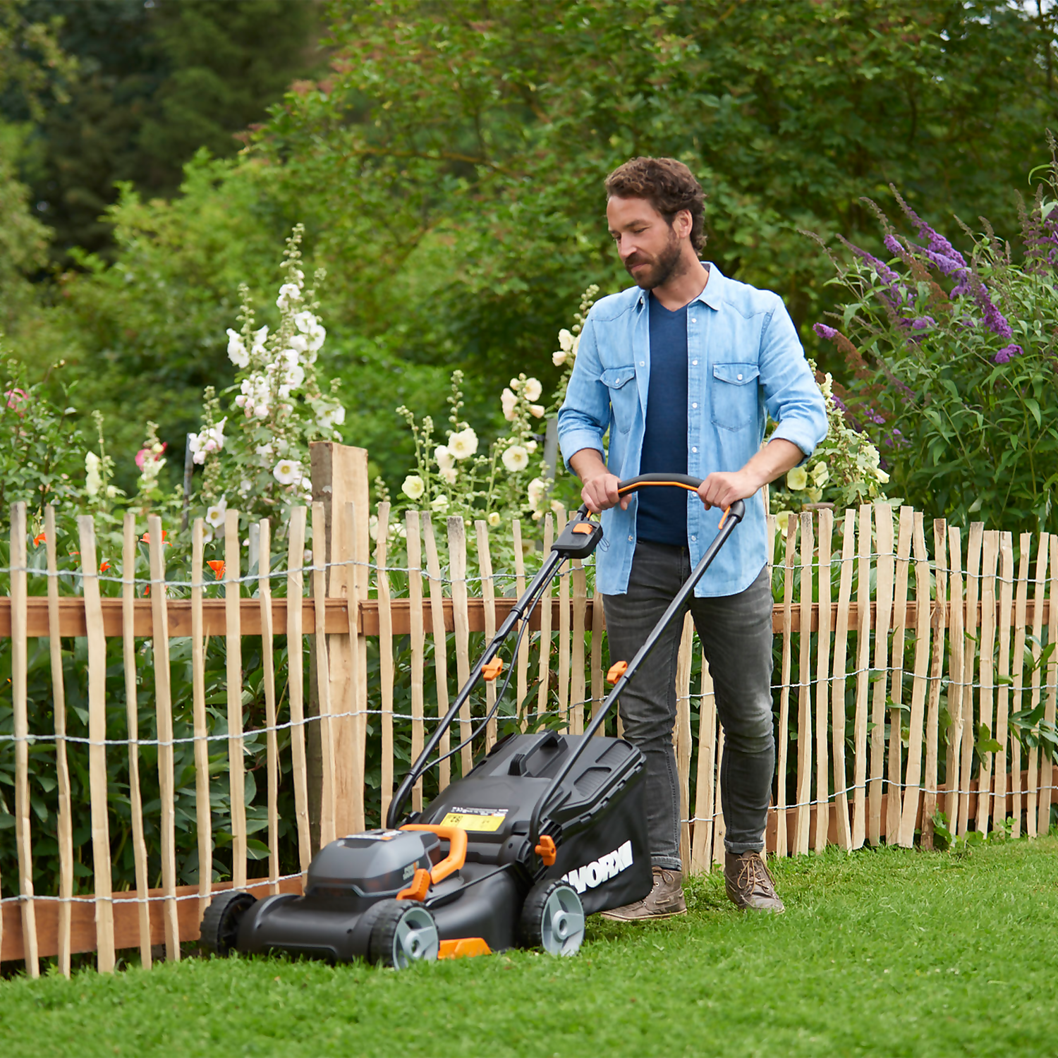 WORX 40V WG927E Cordless Lawn Mower & Trimmer Twin Pack - 34cm - Image 2