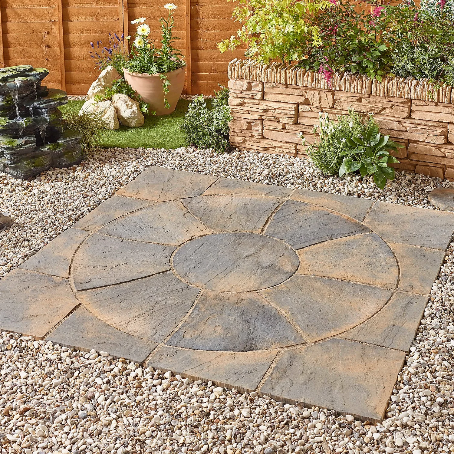 Stylish Stone Chantry Twist Circle Paving Kit 1.5m Antique - Image 4