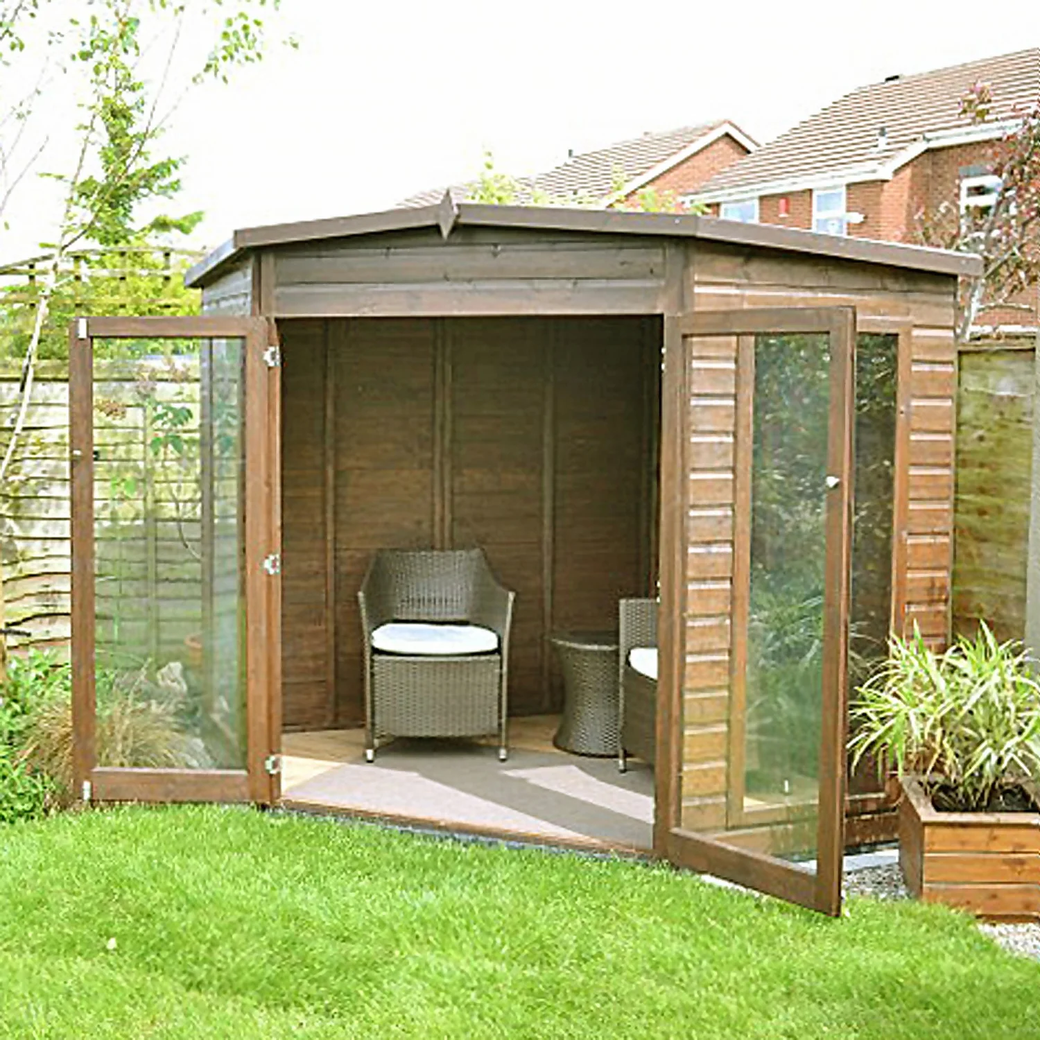 Shire 7 X 7ft Barclay Summerhouse - Image 7