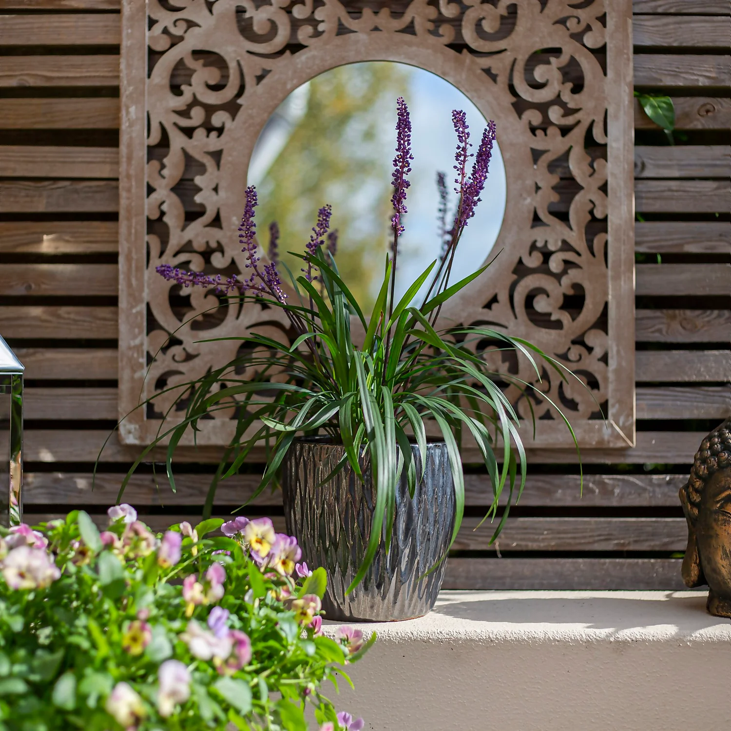 Chiswick Textured Pot Black - 24cm - Image 3