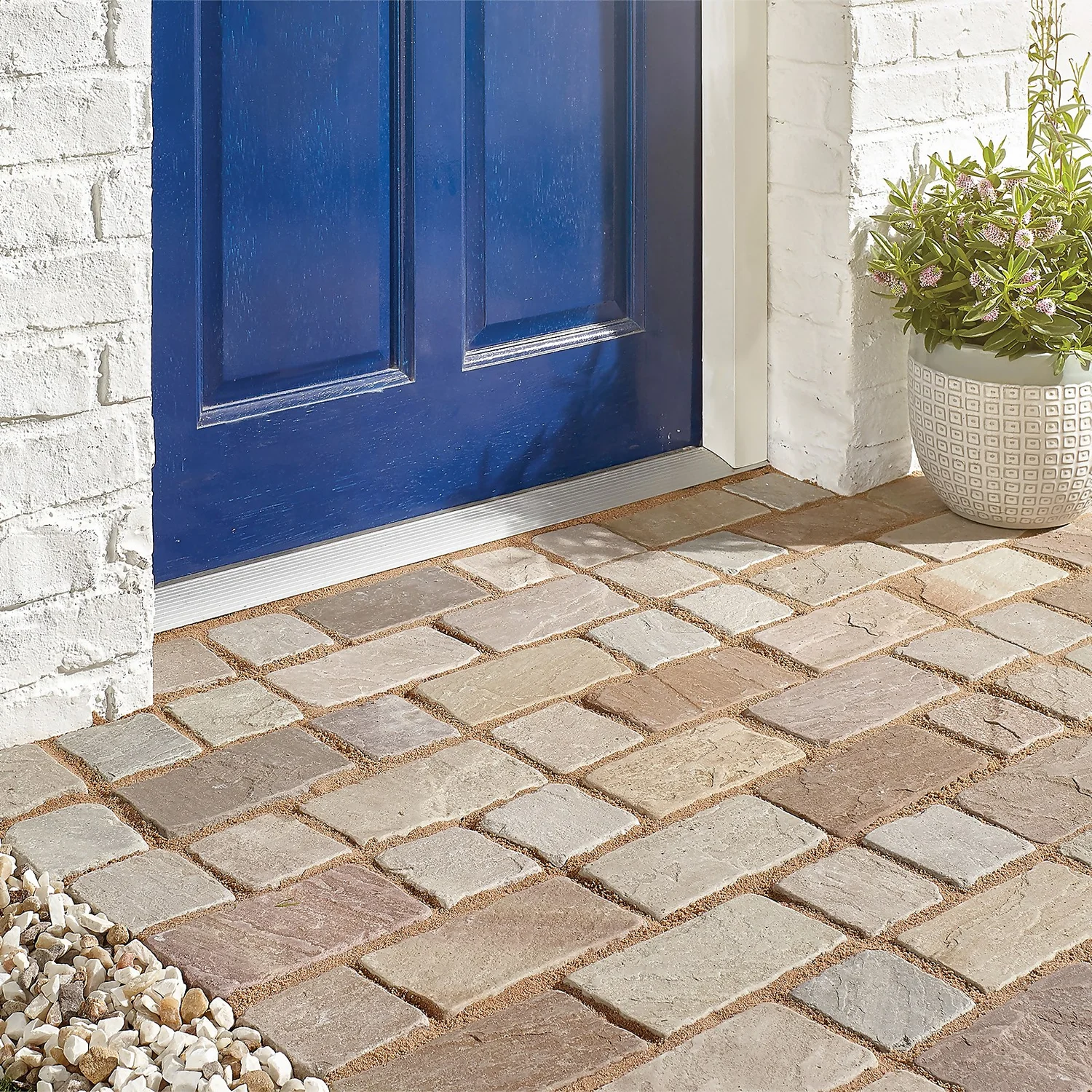 Stylish Stone Tumbled Cobble Set - 200 X 100mm Sycamore - Image 4